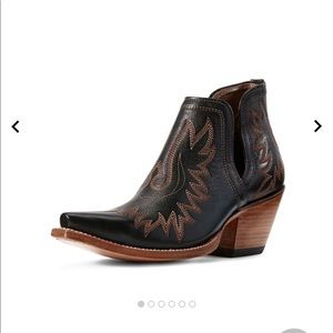 Ariat Dixon Booties - Black - Size 9.5